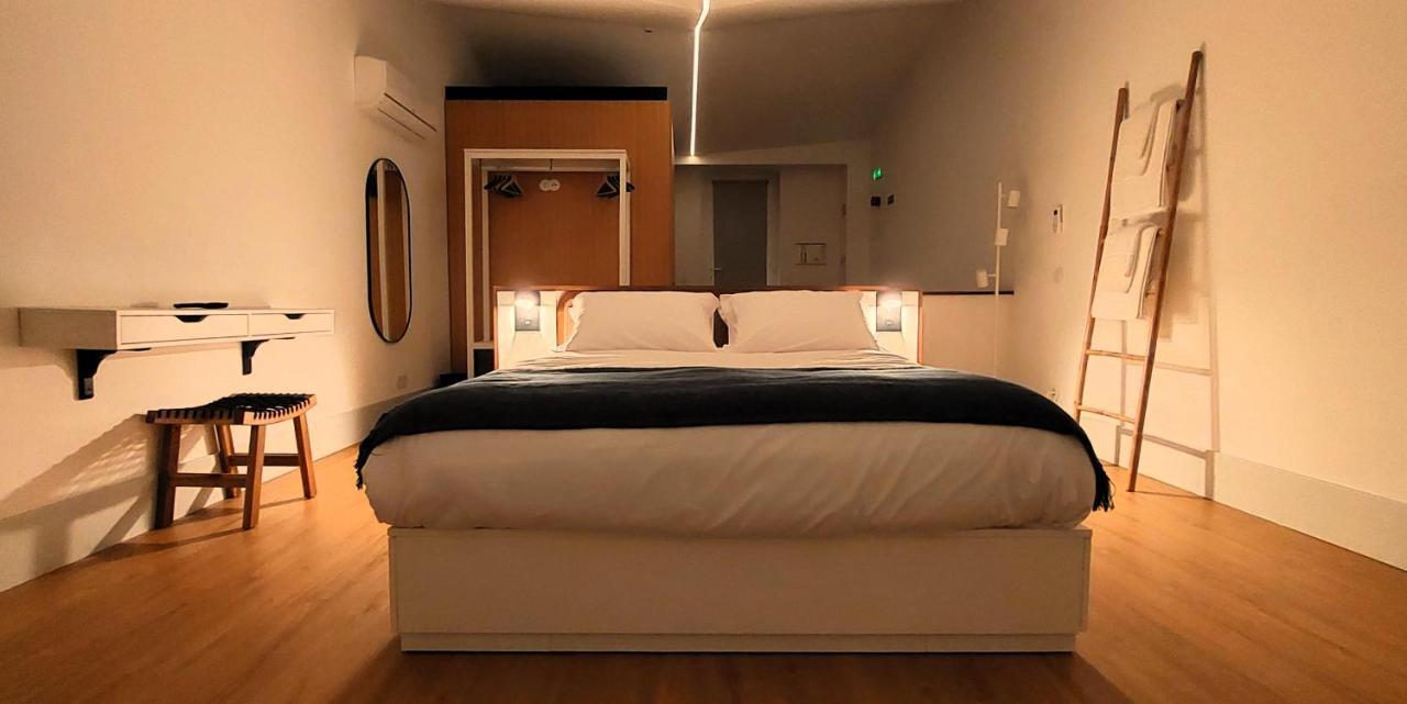 Angra Heritage - City Center Hostel อังกรา ดู เอโรอิสโม ภายนอก รูปภาพ
